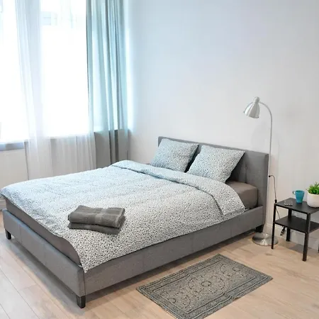 Lwowska Bed & Breakfast *